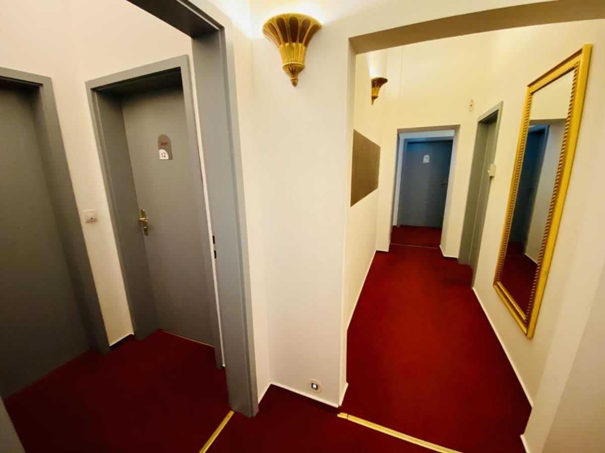 Doppelzimmer Zapfhahn, Direkt Am Alten Strom Rostock Bagian luar foto